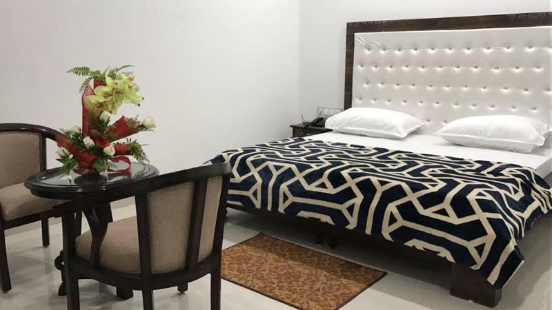 Hotel Pratap Regal Bharatpur Exterior foto