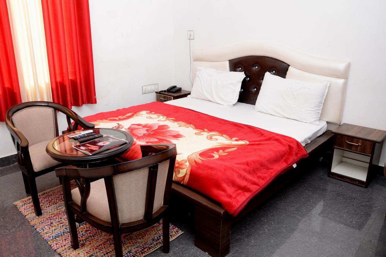 Hotel Pratap Regal Bharatpur Exterior foto
